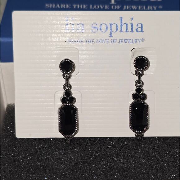Lia Sophia Small Gunmetal Tone Black Rhinestone Pierced Earrings New‎ - Picture 2 of 3